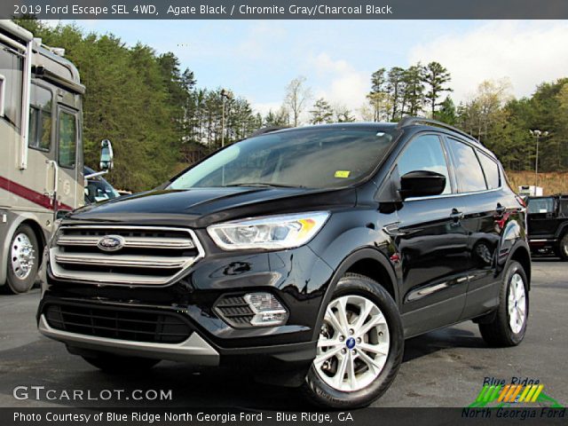 2019 Ford Escape SEL 4WD in Agate Black