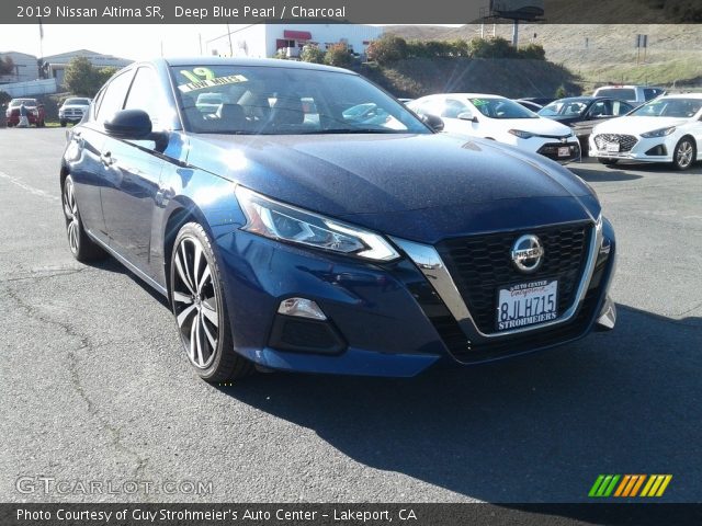 2019 Nissan Altima SR in Deep Blue Pearl