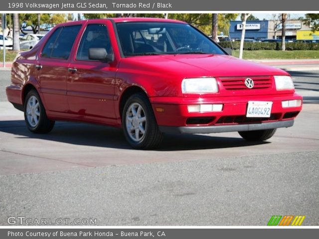 1998 Volkswagen Jetta GLS Sedan in Tornado Red