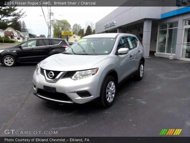 2016 Nissan Rogue S AWD in Brilliant Silver