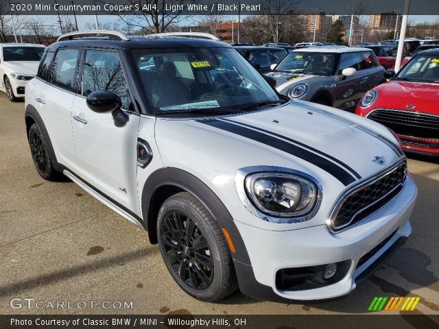 2020 Mini Countryman Cooper S All4 in Light White