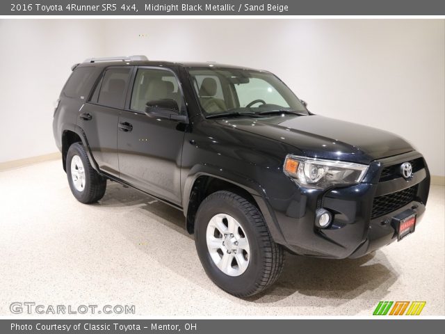 2016 Toyota 4Runner SR5 4x4 in Midnight Black Metallic