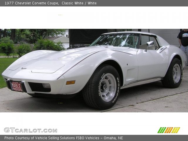 1977 Chevrolet Corvette Coupe in Classic White