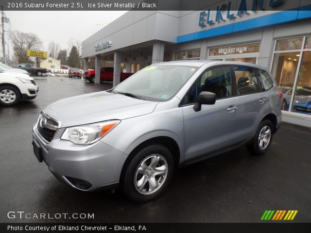 2016 Subaru Forester 2.5i in Ice Silver Metallic