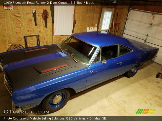 1969 Plymouth Road Runner 2 Door Coupe in B 5 Blue
