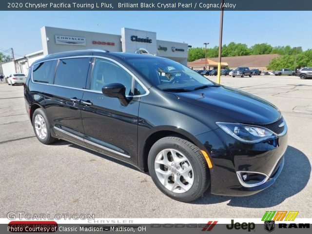2020 Chrysler Pacifica Touring L Plus in Brilliant Black Crystal Pearl