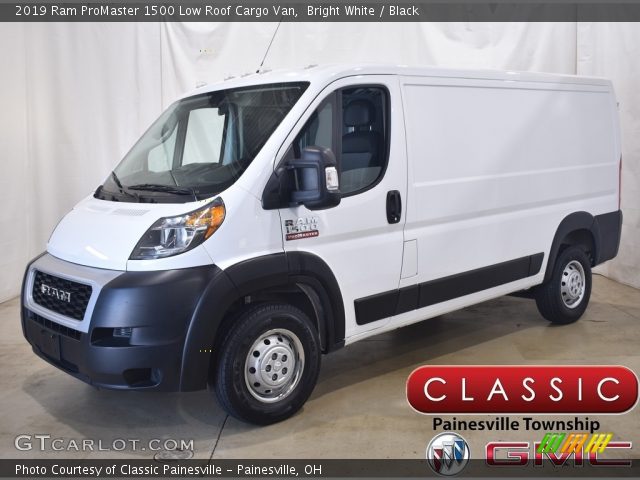 2019 Ram ProMaster 1500 Low Roof Cargo Van in Bright White