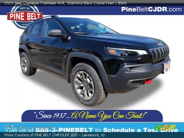 2020 Jeep Cherokee Trailhawk 4x4 in Diamond Black Crystal Pearl