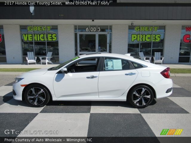 2017 Honda Civic Touring Sedan in White Orchid Pearl