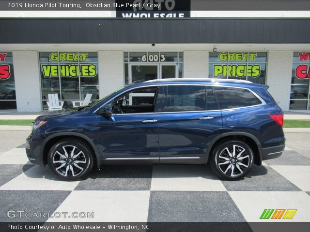 2019 Honda Pilot Touring in Obsidian Blue Pearl