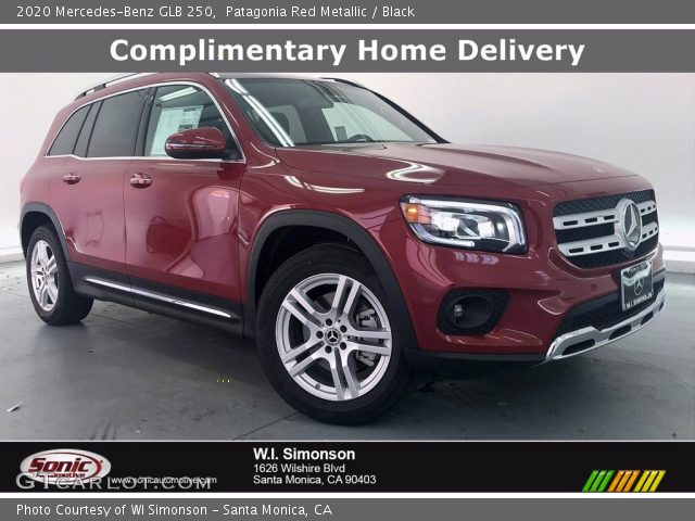 2020 Mercedes-Benz GLB 250 in Patagonia Red Metallic