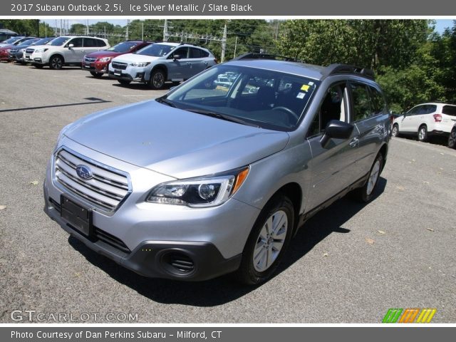 2017 Subaru Outback 2.5i in Ice Silver Metallic