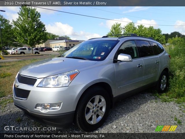 2010 Chevrolet Traverse LT AWD in Silver Ice Metallic