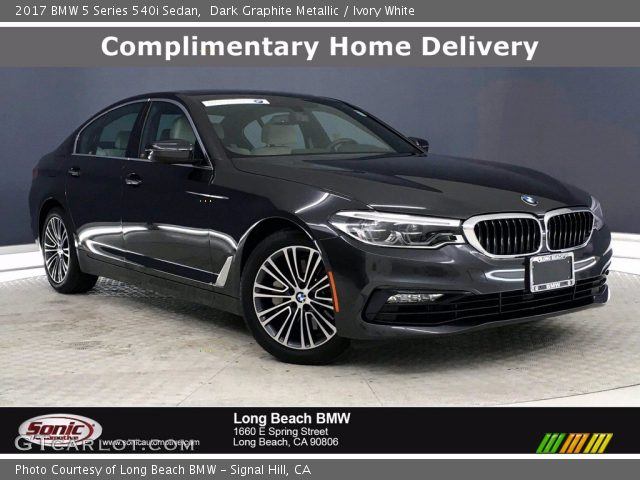 2017 BMW 5 Series 540i Sedan in Dark Graphite Metallic