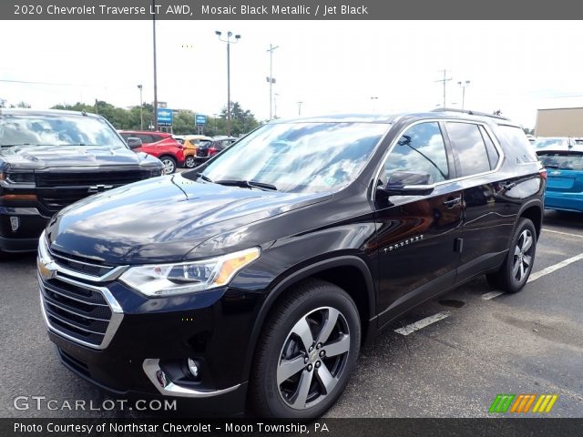 2020 Chevrolet Traverse LT AWD in Mosaic Black Metallic