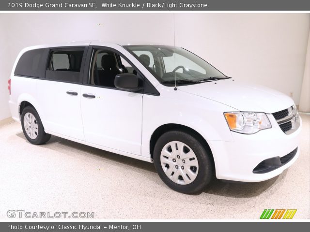 2019 Dodge Grand Caravan SE in White Knuckle