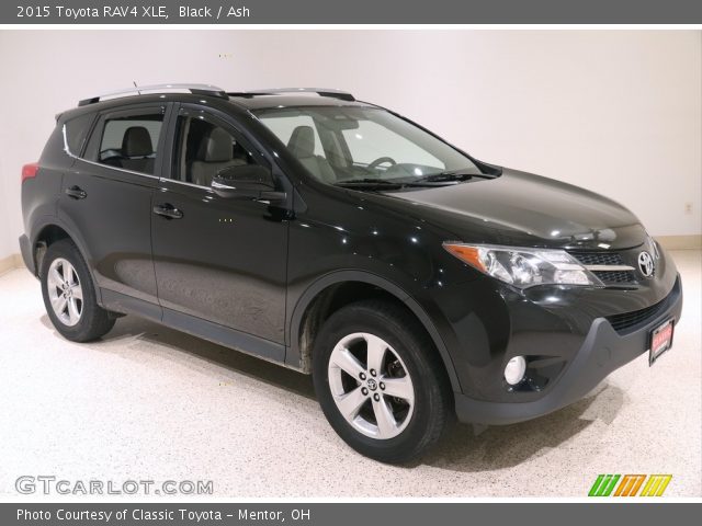 2015 Toyota RAV4 XLE in Black