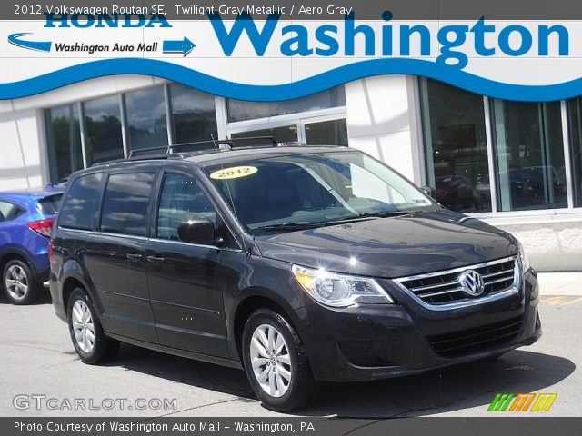 2012 Volkswagen Routan SE in Twilight Gray Metallic