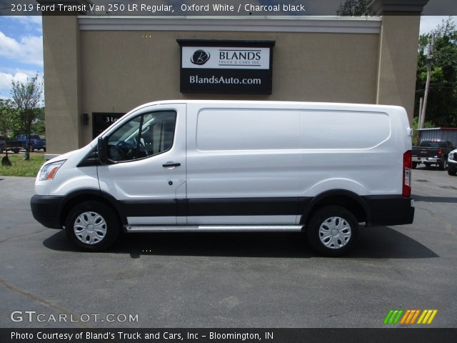2019 Ford Transit Van 250 LR Regular in Oxford White
