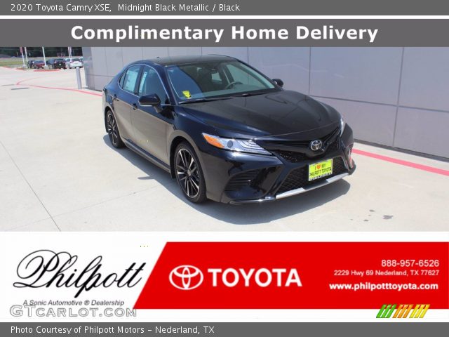 2020 Toyota Camry XSE in Midnight Black Metallic