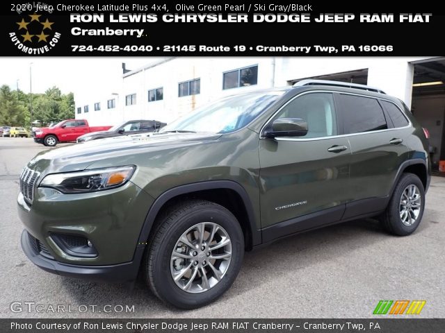 2020 Jeep Cherokee Latitude Plus 4x4 in Olive Green Pearl