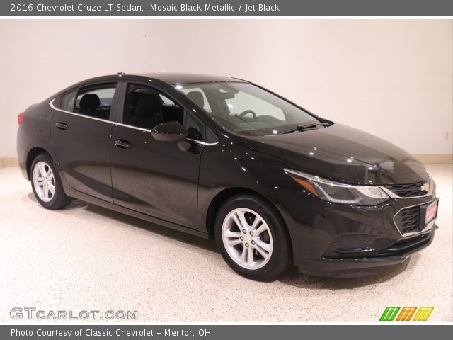 2016 Chevrolet Cruze LT Sedan in Mosaic Black Metallic