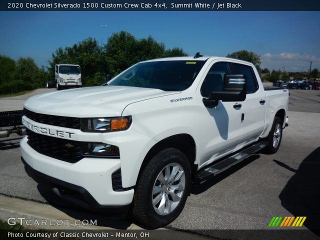 2020 Chevrolet Silverado 1500 Custom Crew Cab 4x4 in Summit White