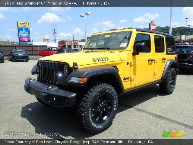 2020 Jeep Wrangler Unlimited Willys 4x4 in Hellayella