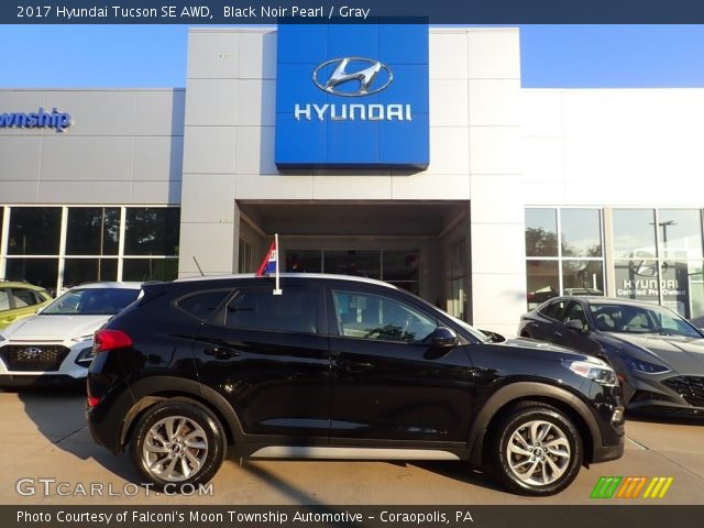 2017 Hyundai Tucson SE AWD in Black Noir Pearl