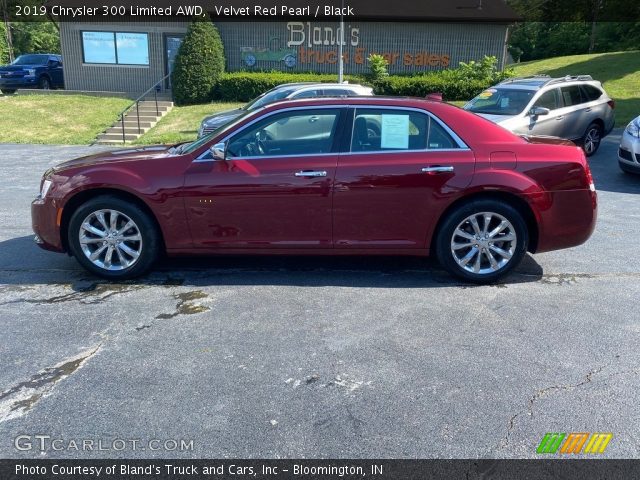 2019 Chrysler 300 Limited AWD in Velvet Red Pearl