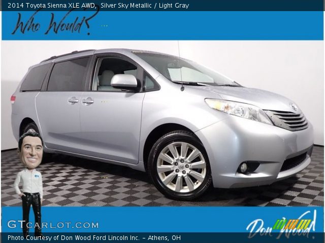 2014 Toyota Sienna XLE AWD in Silver Sky Metallic