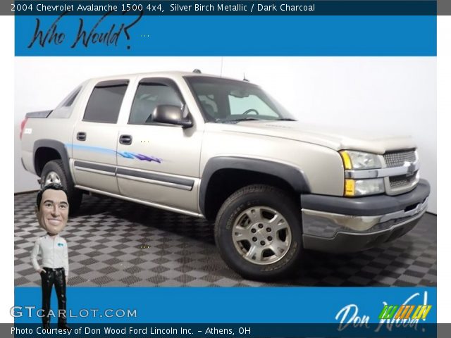 2004 Chevrolet Avalanche 1500 4x4 in Silver Birch Metallic