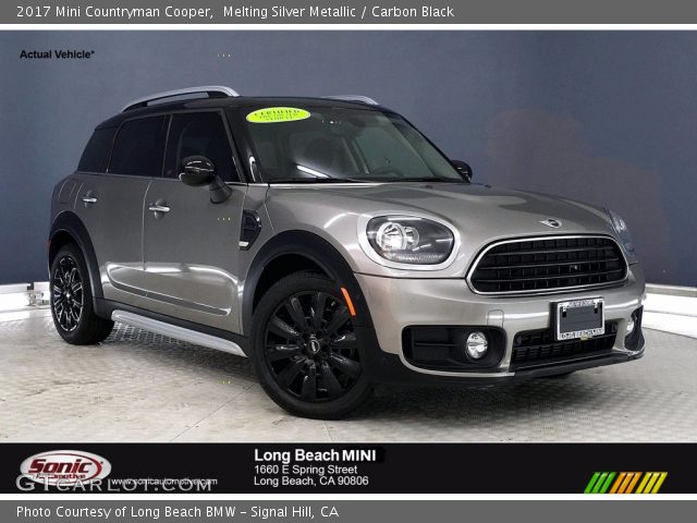2017 Mini Countryman Cooper in Melting Silver Metallic