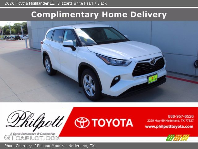 2020 Toyota Highlander LE in Blizzard White Pearl