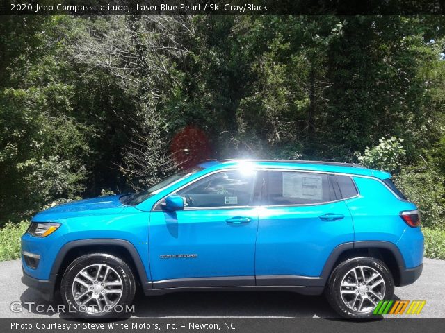 2020 Jeep Compass Latitude in Laser Blue Pearl