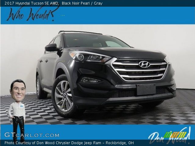 2017 Hyundai Tucson SE AWD in Black Noir Pearl