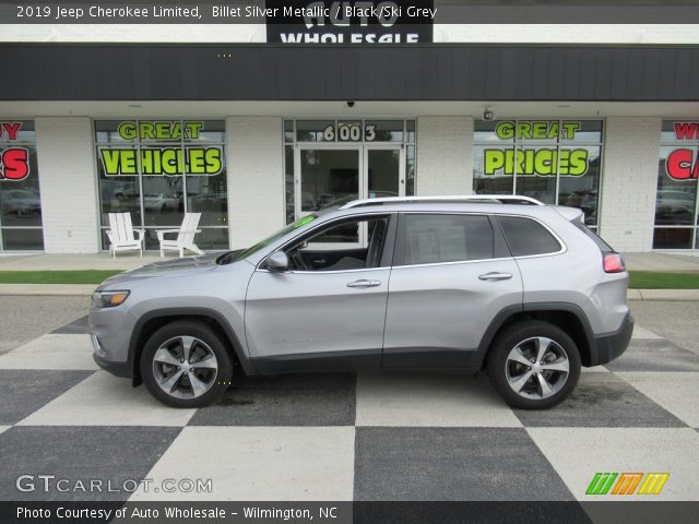 2019 Jeep Cherokee Limited in Billet Silver Metallic