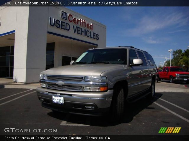 2005 Chevrolet Suburban 1500 LT in Silver Birch Metallic