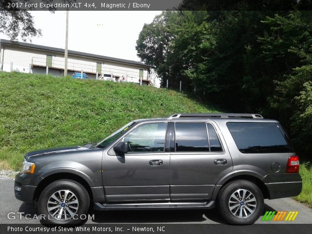 2017 Ford Expedition XLT 4x4 in Magnetic