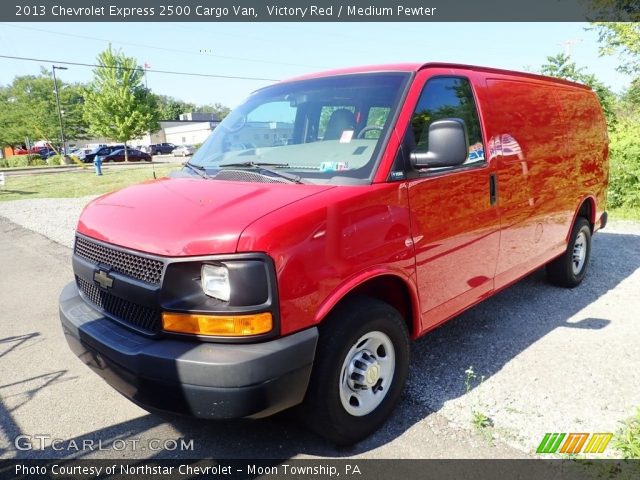 2013 Chevrolet Express 2500 Cargo Van in Victory Red