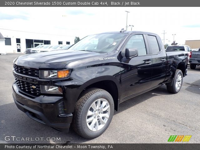 2020 Chevrolet Silverado 1500 Custom Double Cab 4x4 in Black