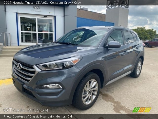 2017 Hyundai Tucson SE AWD in Coliseum Gray