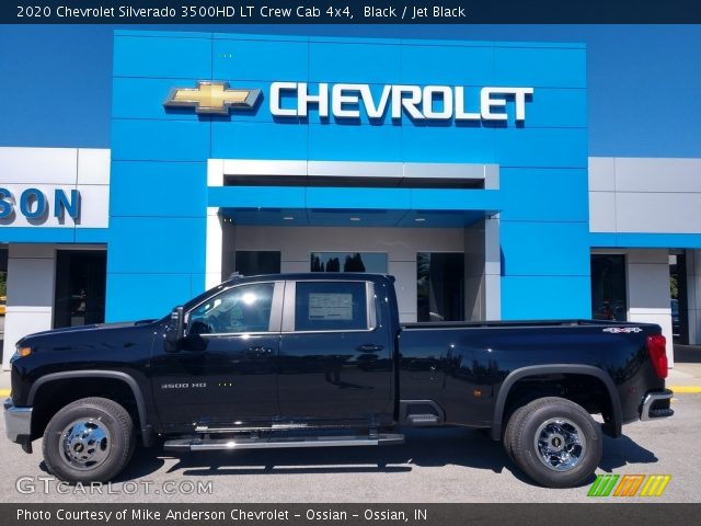2020 Chevrolet Silverado 3500HD LT Crew Cab 4x4 in Black