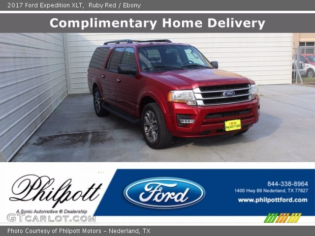 2017 Ford Expedition XLT in Ruby Red