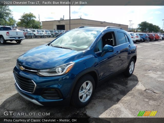 2020 Chevrolet Trax LT in Pacific Blue Metallic