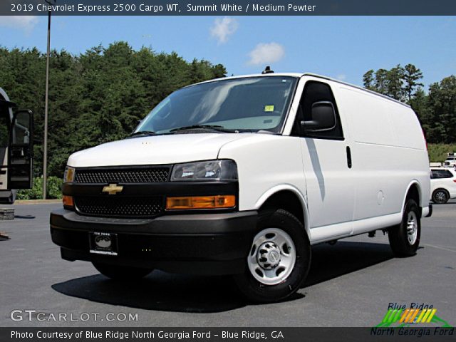 2019 Chevrolet Express 2500 Cargo WT in Summit White
