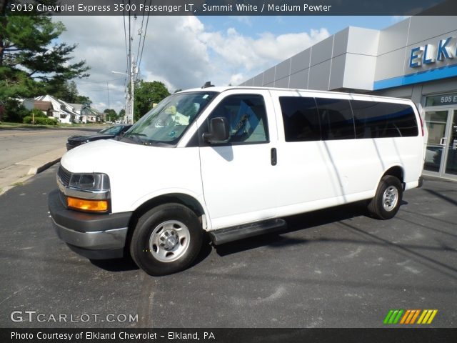 2019 Chevrolet Express 3500 Passenger LT in Summit White
