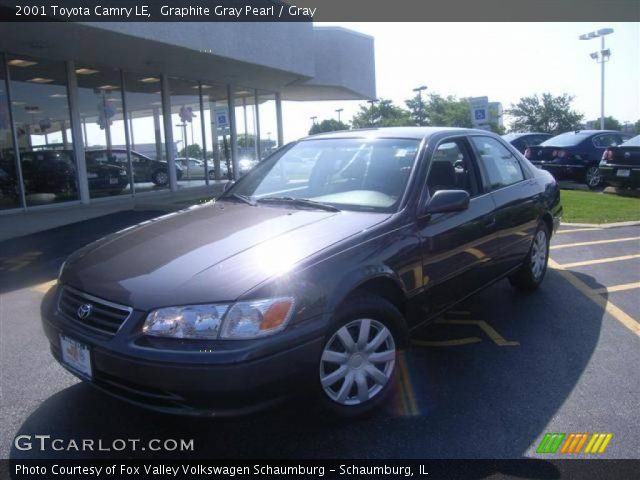 2001 Toyota Camry LE in Graphite Gray Pearl