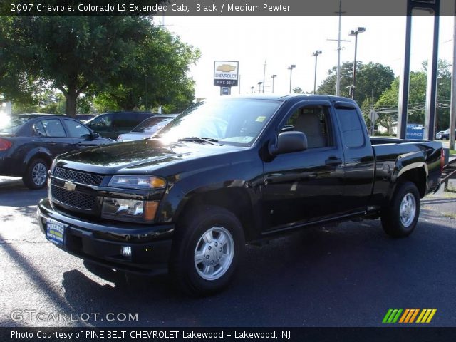 2007 Chevrolet Colorado LS Extended Cab in Black