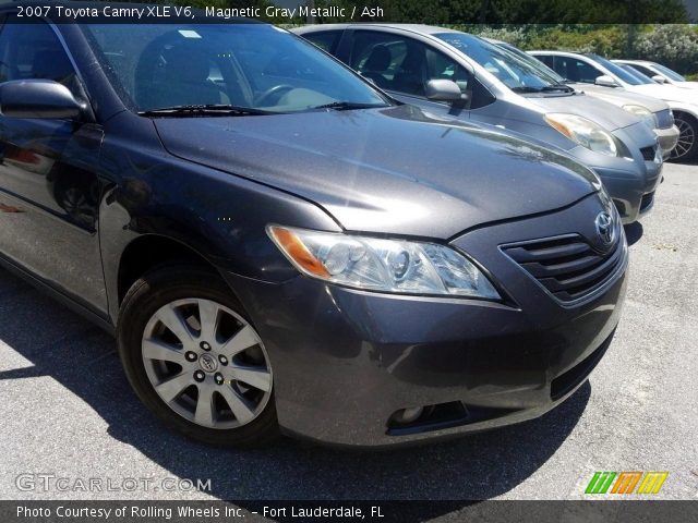 2007 Toyota Camry XLE V6 in Magnetic Gray Metallic